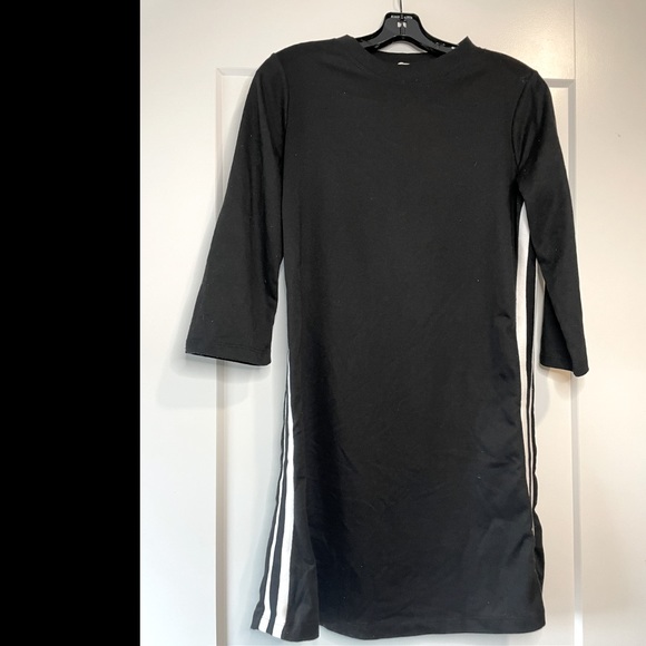 Tash + Sophie dress - Picture 2 of 2